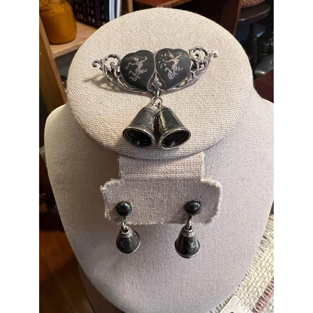 Siam Sterling silver brooch and earrings. Vintage Siam sterling -A8